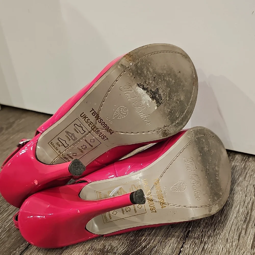 TED BAKER Vibrant Barbie Pink Peep-Toe Heels